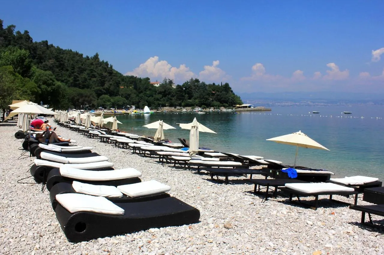 別荘 Seaside Holiday House Kraj, Opatija - 20496 Mošćenička Draga